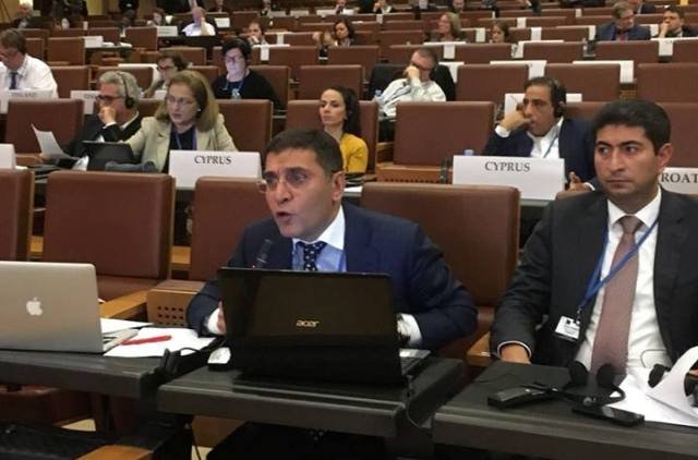 Erməni deputatlar sessiyada ifşa olunub