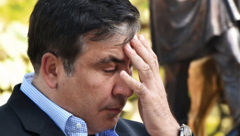 Gürcüstan Saakaşvilinin ekstradisiyasını, tərəfdarları azadlığını istəyir