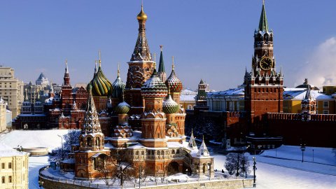 Rusiya təklənir; ABŞ-ın “Kreml siyahısı”ndakı nazir və deputatlar vahiməyə düşüblər