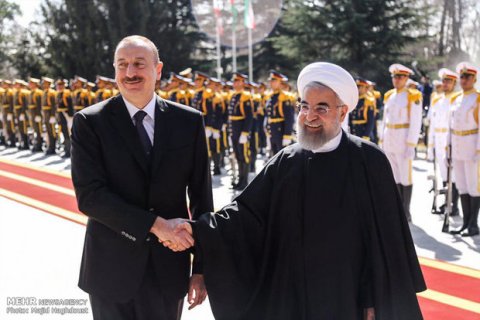 İran prezidenti İlham Əliyevə məktub göndərib