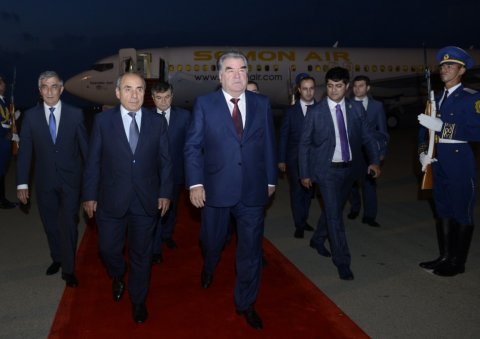 Tacikistan prezidenti Azərbaycana gəlib