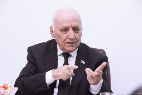 Yaqub Mahmudov: “Bu millətin nə qədər əlili, ələbaxanı var?”