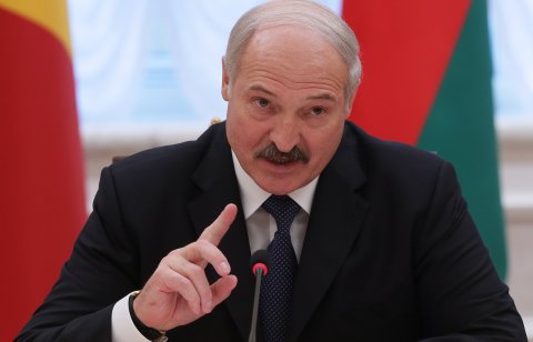 Lukaşenko özünə varis tapa bilmir: Oğlanları prezident olmaq istəmirlər