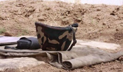 Ermənistanda hərbçi-feldşer dərəyə yıxılıb öldü