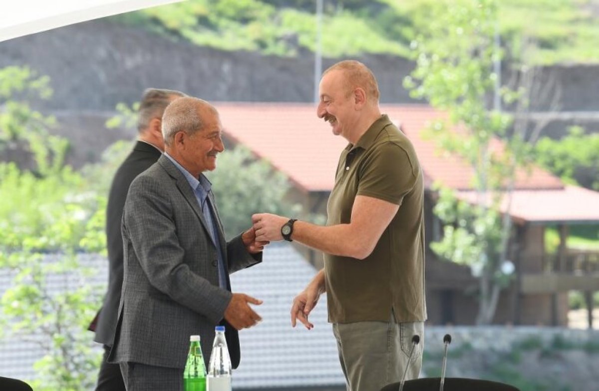 Laçına qayıdış... 