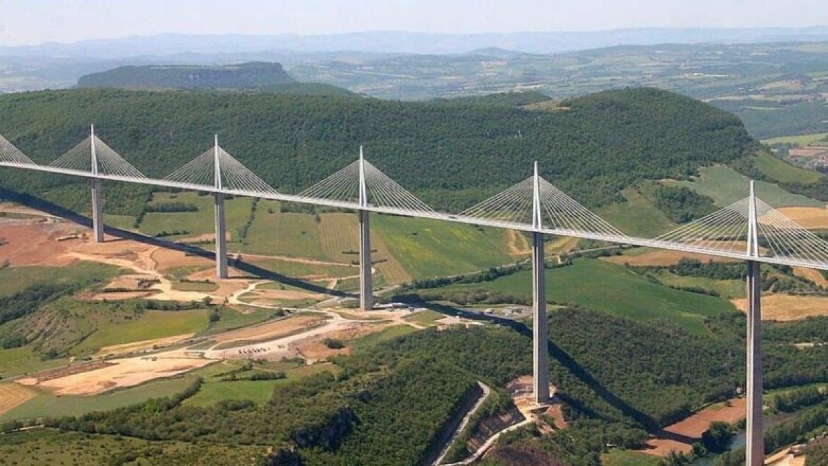 Ən maraqlı yeddi körpü