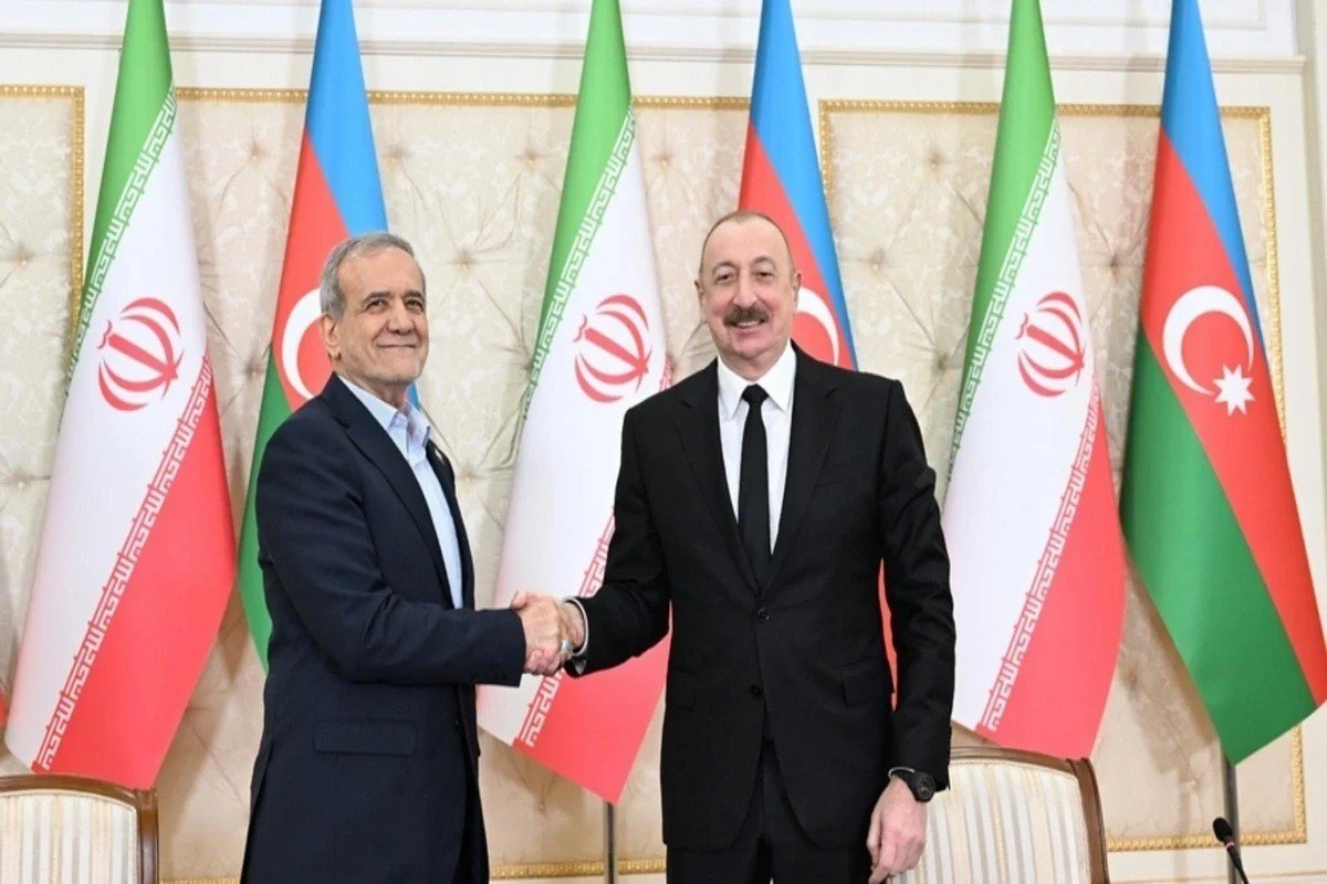Məsud Pezeşkian İlham Əliyevə təbrik məktubu göndərib