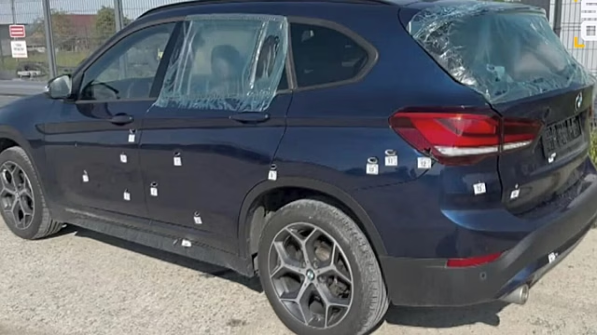 Polşa polisi belaruslunun avtomobilinə atəş açıb