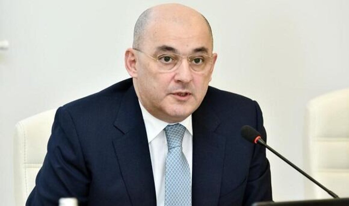 Komitə sədri idarə rəisini vəzifədən azad edib