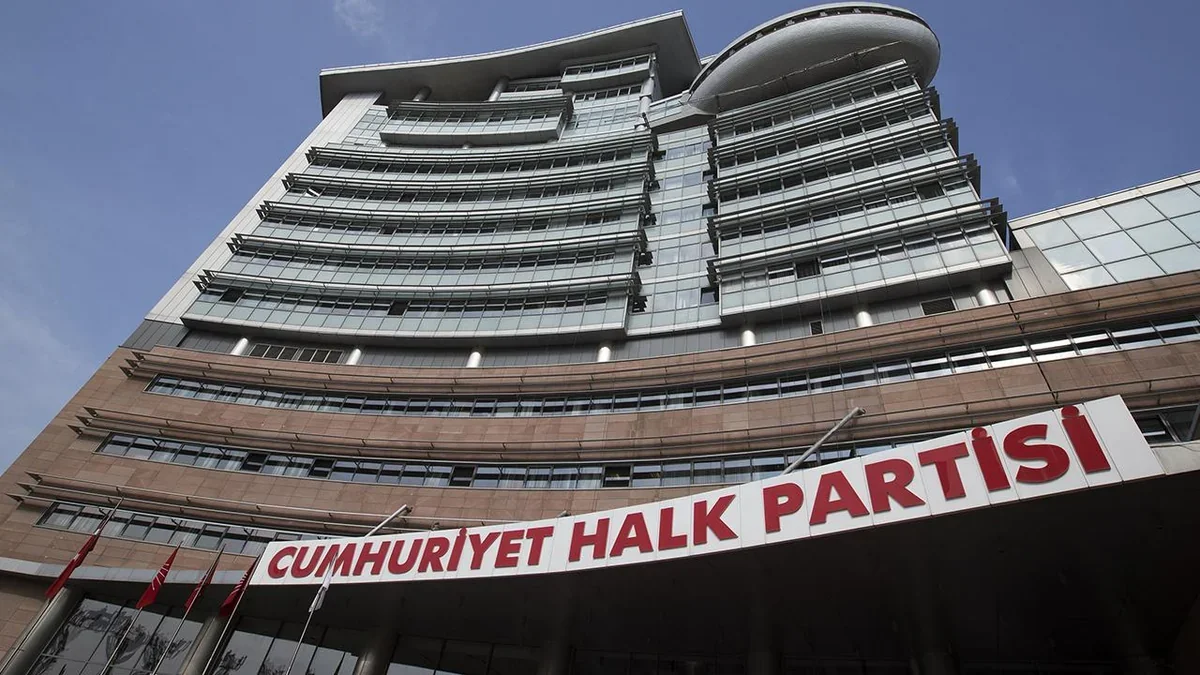 CHP-nin qurultayı ilə bağlı əməliyyat keçirilib, saxlanılanlar var