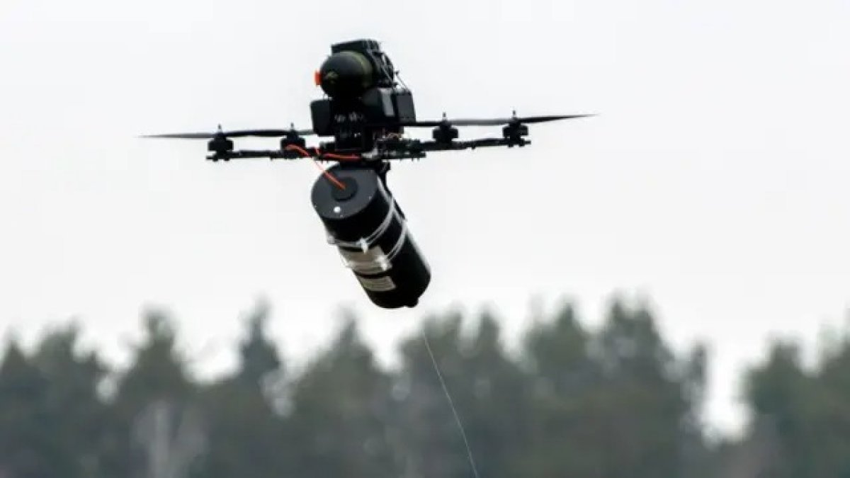 Ukrayna dronları neft emalı zavoduna zərbə endirib