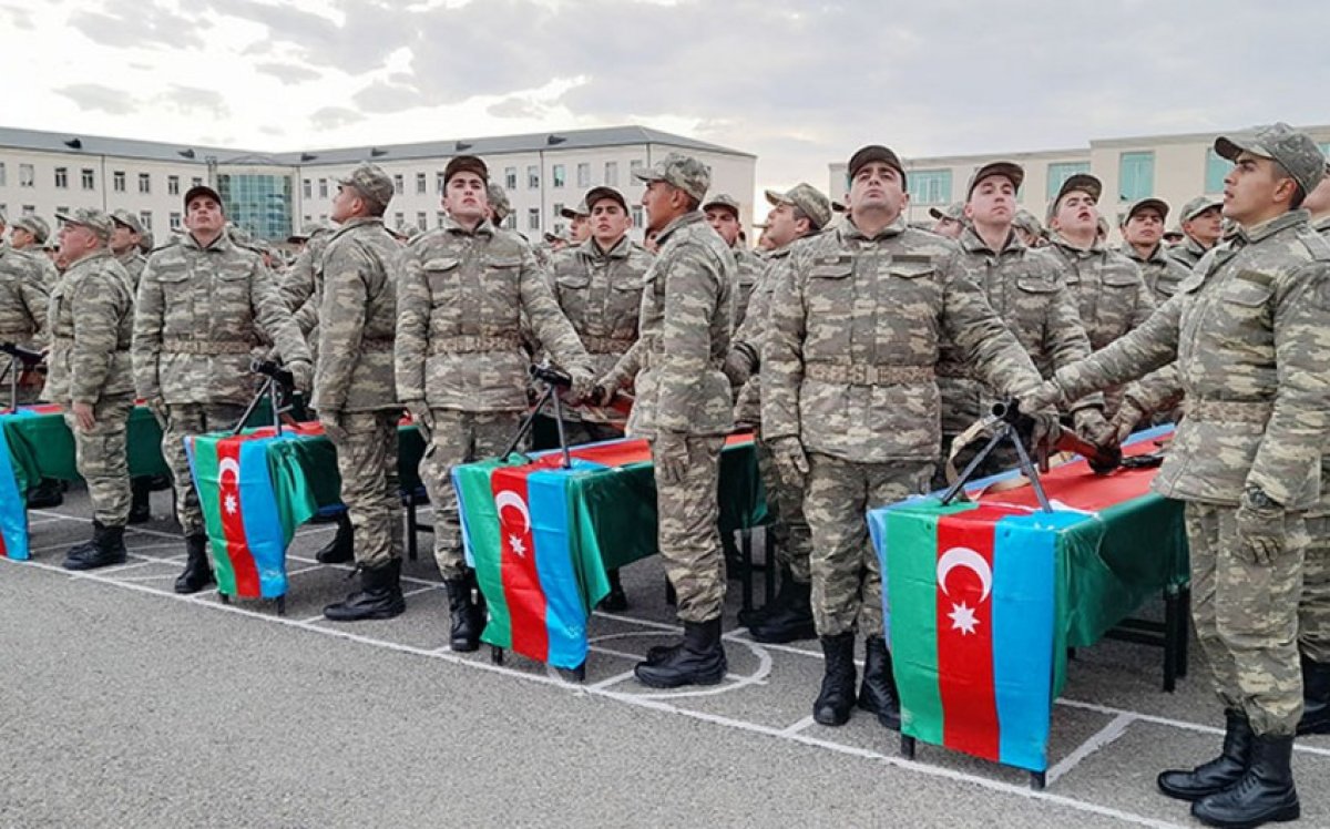 Hərbi xidmətlə bağlı sərəncam verilib