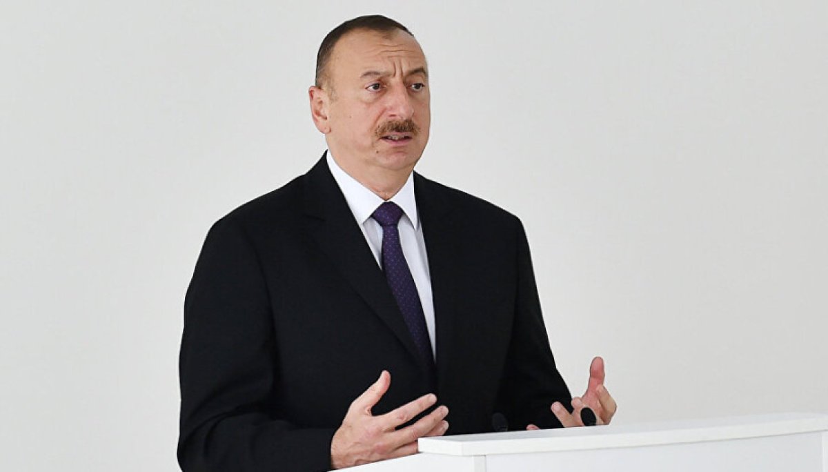İlham Əliyevin yerli televiziya kanallarına müsahibəsi dünya mediasının diqqət mərkəzindədir