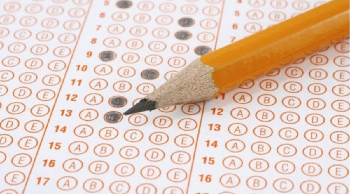 Orta təhsil səviyyəsi üzrə buraxılış imtahanı keçirilib