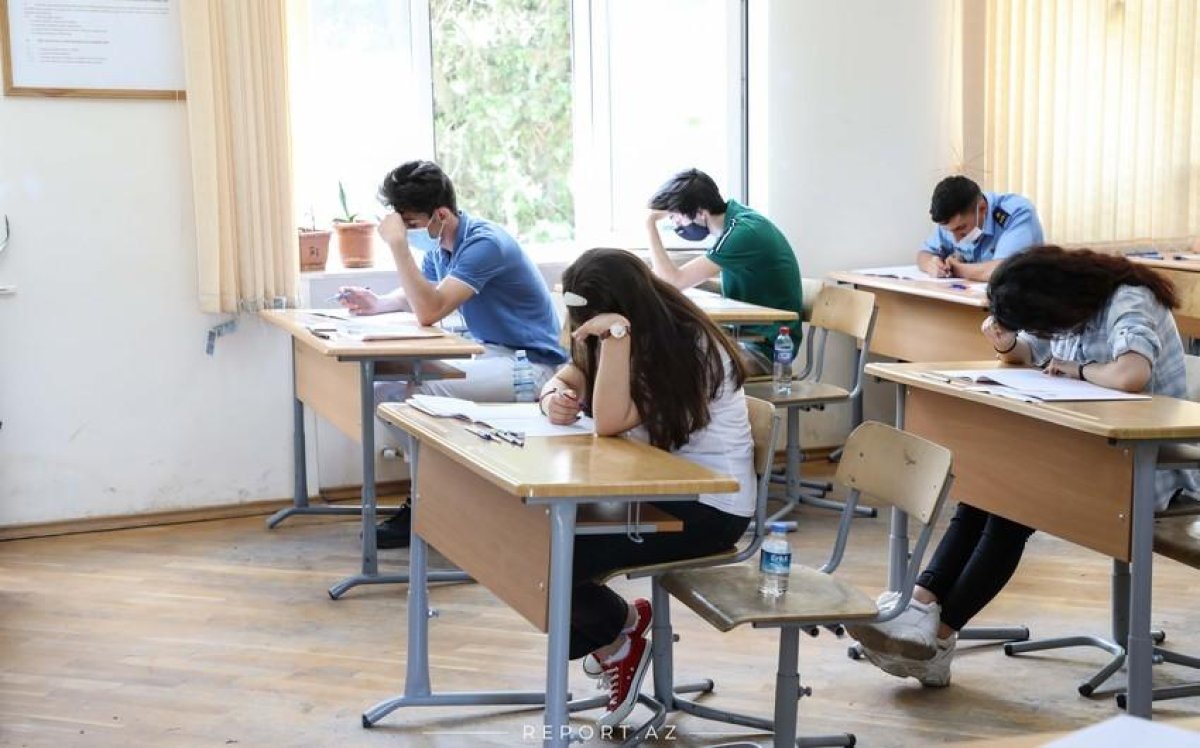 Bu gün 9 və 11-ci sinif şagirdləri imtahan veriblər - (Yenilənib)