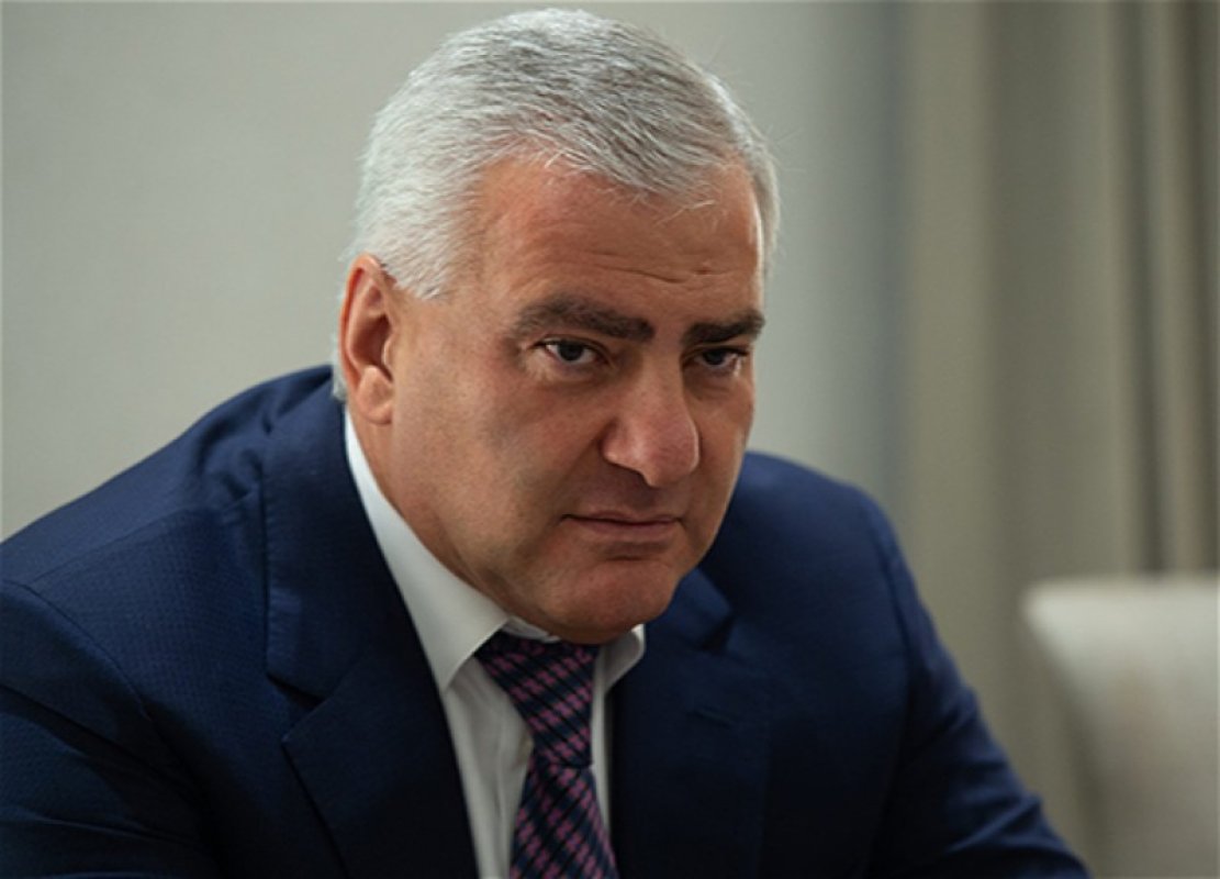 Karapetyan Ermənistan müxalifətinin birləşdiyini elan edib