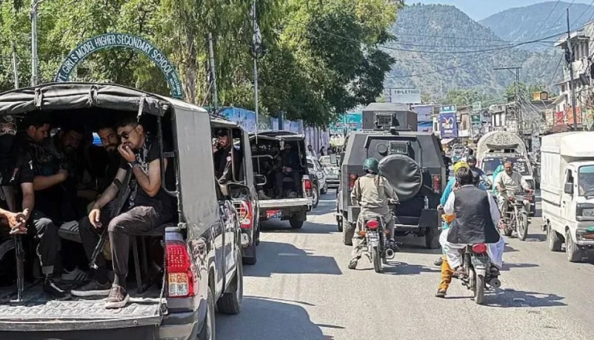 Kəşmirdəki aksiyalarda ən azı 15 nəfər həlak olub