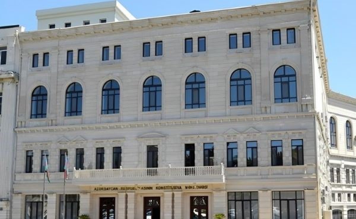 Konstitusiya Məhkəməsi borc müqavilələri barədə qərar qəbul edib