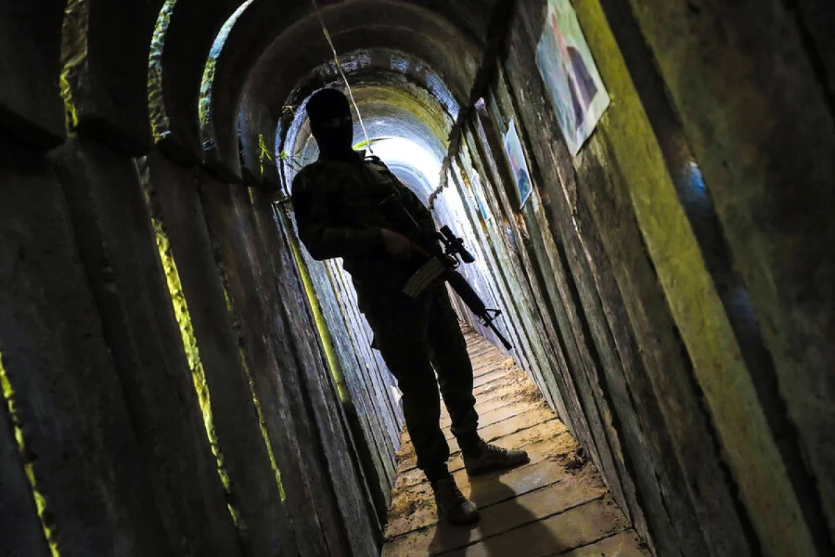 Meksika polisi ABŞ-a aparan gizli tunel aşkar edib