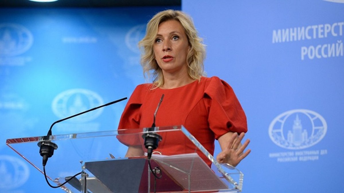 Zaxarova: Simonyan Belarusa paxıllıq edir