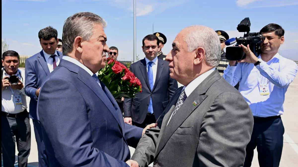Əli Əsədov Özbəkistana işgüzar səfərə yollanıb