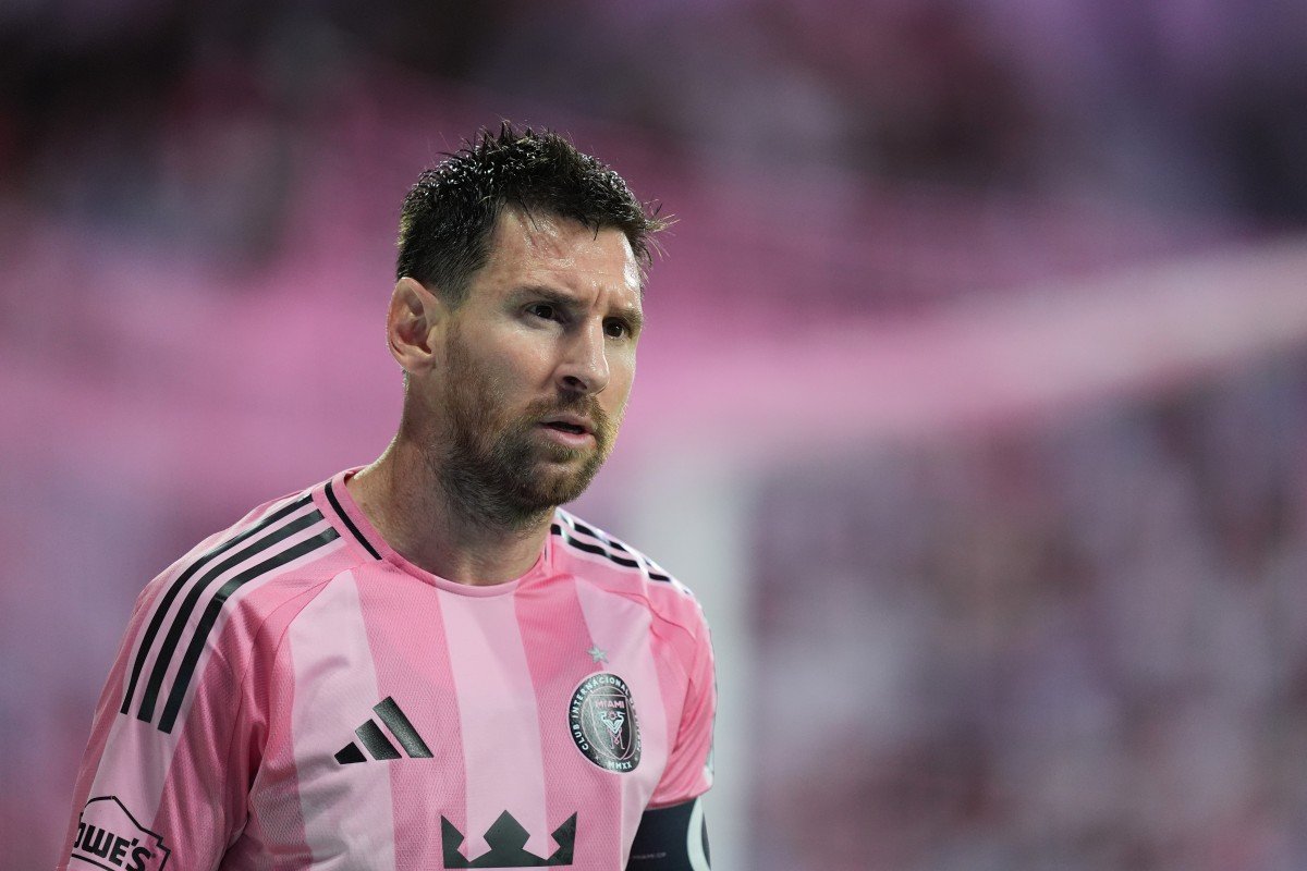 Messi “Kornelya” klubunu alıb