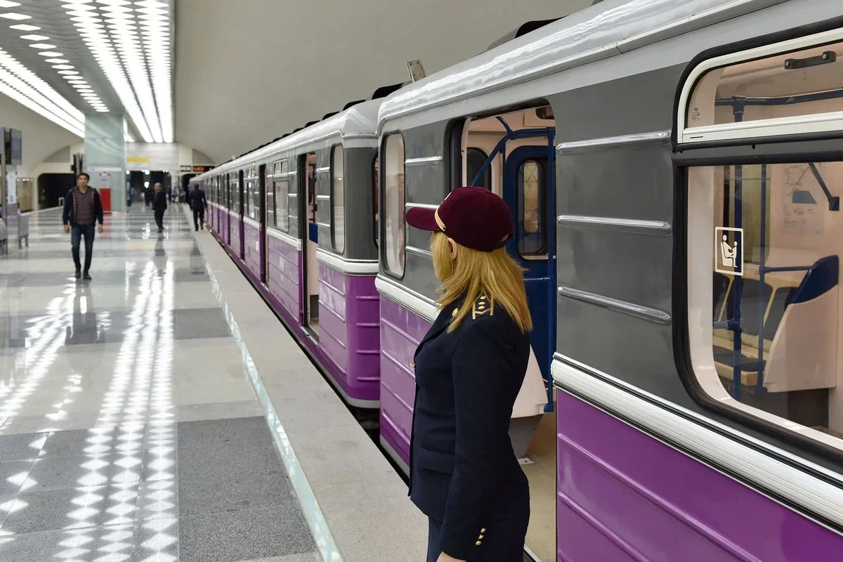 Metroda qatarların hərəkət qrafiki dəyişdiriləcək