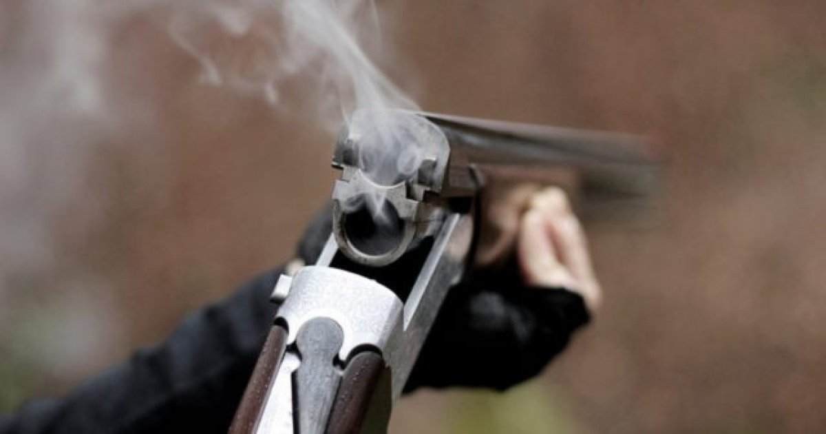 Xəzər rayonunda qardaş qardaşı qətlə yetirib