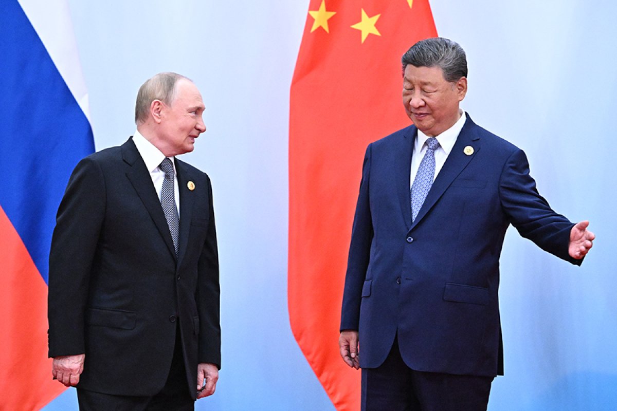Trampın ardınca Putin də Pekinə gedir