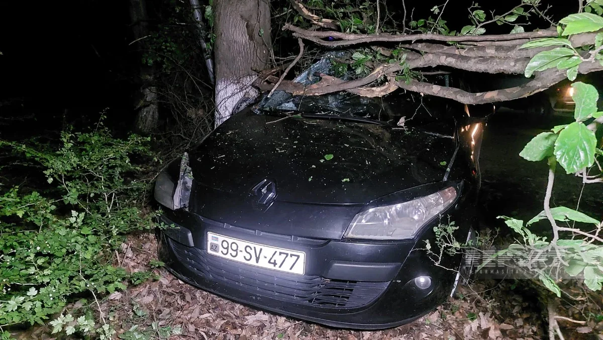 Eyni ərazidə iki qəza: ölən və yaralılar var