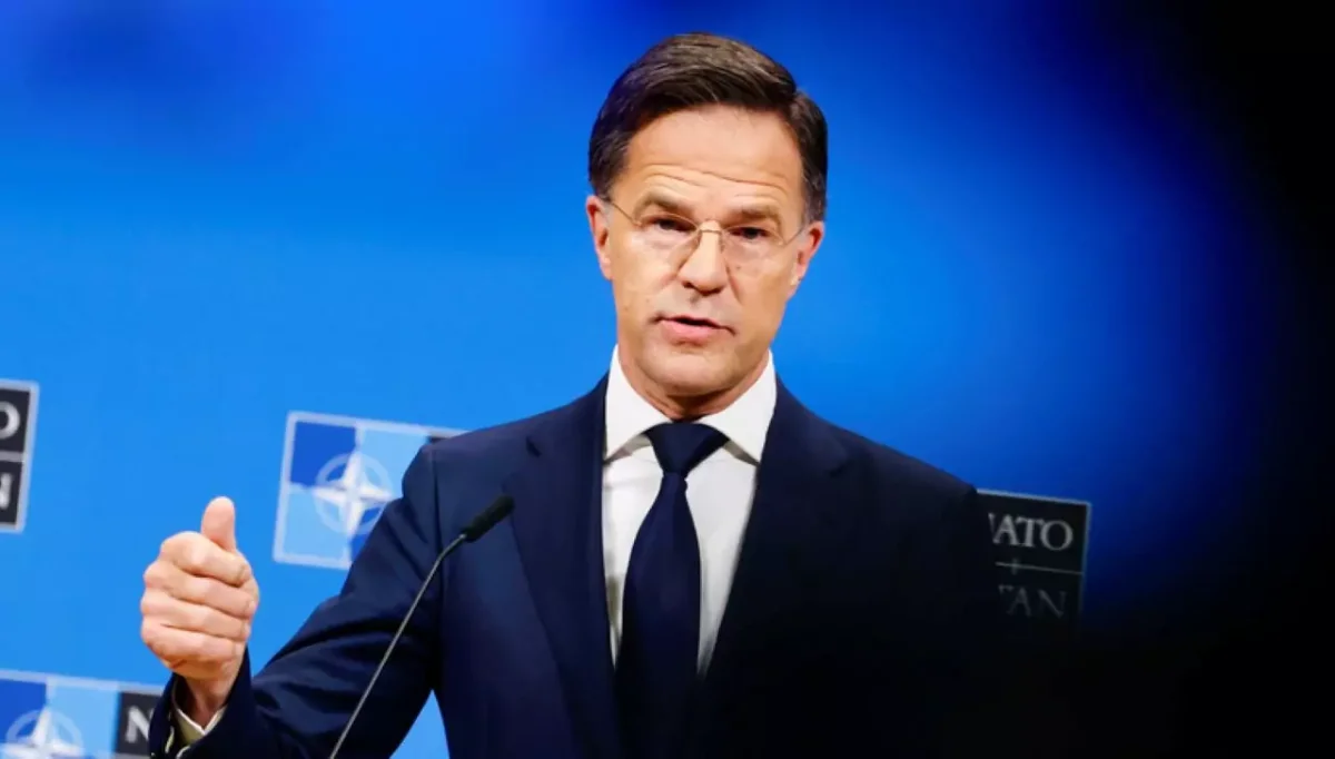  Rutte: ABŞ Avropadan İrana qarşı 5000 uçuş həyata keçirib