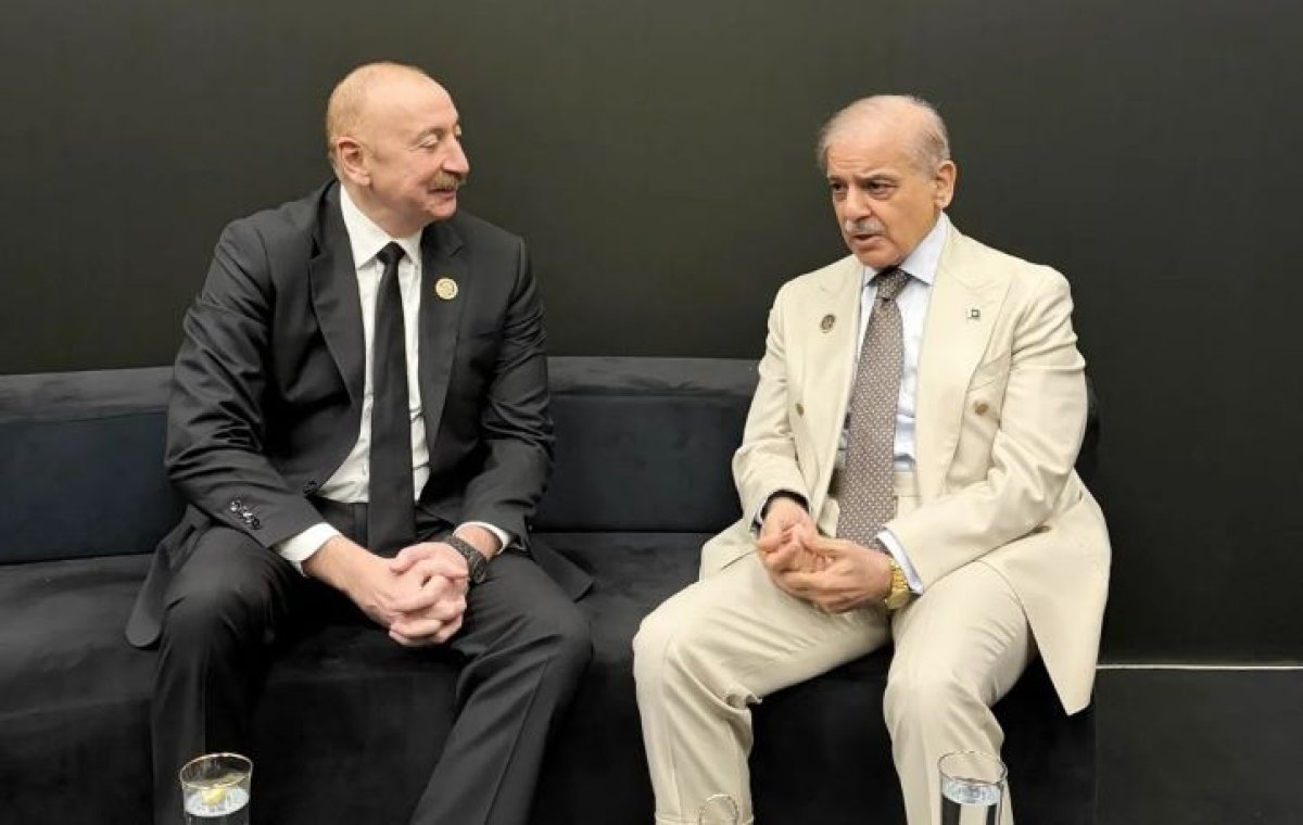 İlham Əliyev Pakistanın Baş naziri ilə görüşüb