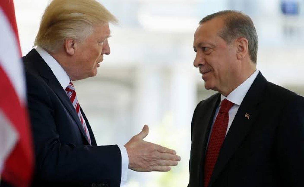 Tramp və Ərdoğan Rusiya-Ukrayna danışıqlarının bərpasına çalışırlar