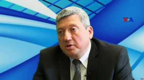 Tofiq Zülfüqarov: “Yeni hökumətin hansı şəkildə formalaşacağını gözləməliyik”