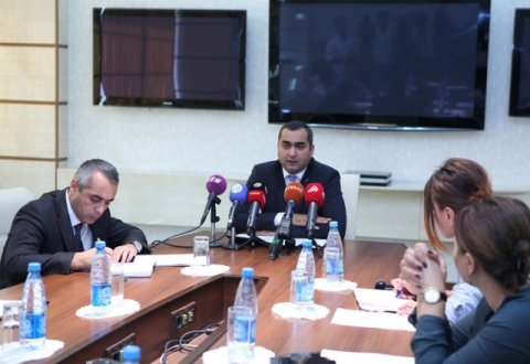 Yeni nazir Səlim Müslümovun korrupsiyaya uğramış komandasını dağıtmaq istəyir Yeni nazir Səlim Müslümovun korrupsiyaya uğramış komandasını dağıtmaq istəyir