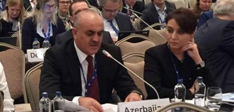 Yeni nazir Səlim Müslümovun korrupsiyaya uğramış komandasını dağıtmaq istəyir Yeni nazir Səlim Müslümovun korrupsiyaya uğramış komandasını dağıtmaq istəyir