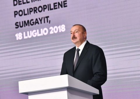 İlham Əliyev: “… Azərbaycana 250 milyard dollara yaxın sərmayə qoyulub”