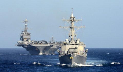 ABŞ-ın hərbi donanması müharibəyə hazırlaşır