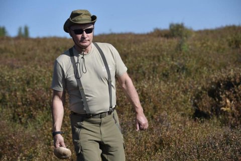 Putin dağların qoynuna çəkilib