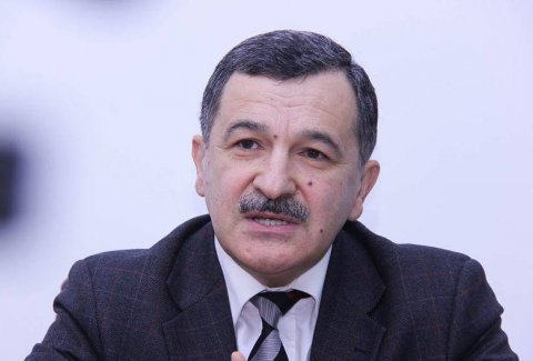 Deputat: “Parlament həqiqətən siyasi döyüş meydanıdır”
