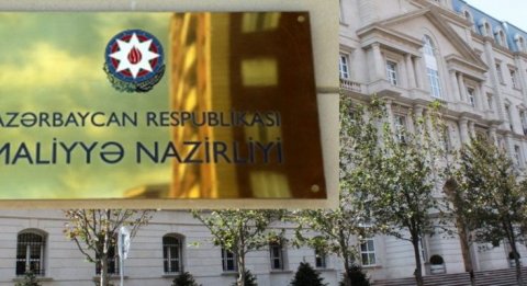 Nazirin müavin qardaşı pokurorluğun təqimatı ilə aparılan yoxlamaya mane olur Nazirin müavin qardaşı pokurorluğun təqimatı ilə aparılan yoxlamaya mane olur