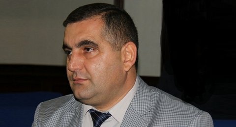 Azərbaycandakı mobil operatorlar soyğunçudur Azərbaycandakı mobil operatorlar soyğunçudur