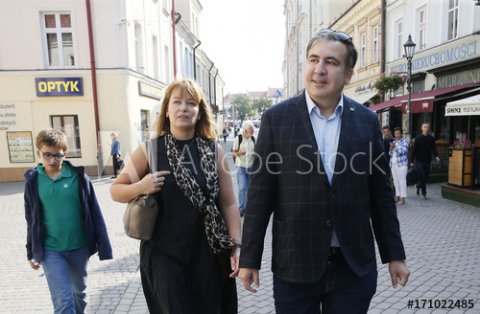 Saakaşvilinin həyat yoldaşı icra başçısı seçilmədi – Sandra Rulofsdan saxtakarlığa etiraz