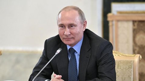 Putin: "OPEC+ sazişi ilə bağlı bir sıra amillər nəzərə alınmalıdır"