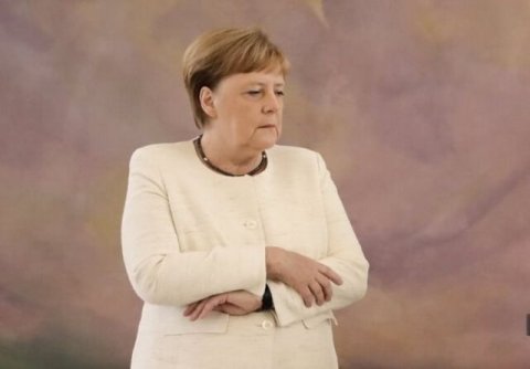 Angela Merkel: “Səhhətim yaxşıdır”