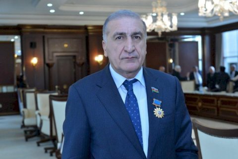 Deputat İqbal Məmmədov bir gündə 1 milyon 100 min manat xərcləyib