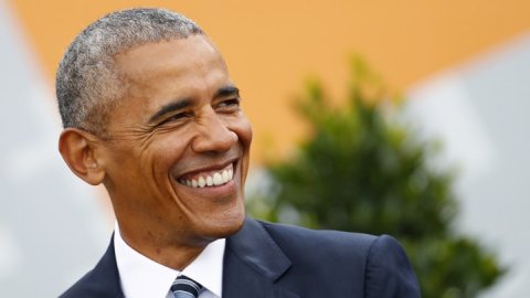 Şəxsi fotoqrafdan “xəyanət” – Obamanın yeni fotoları 