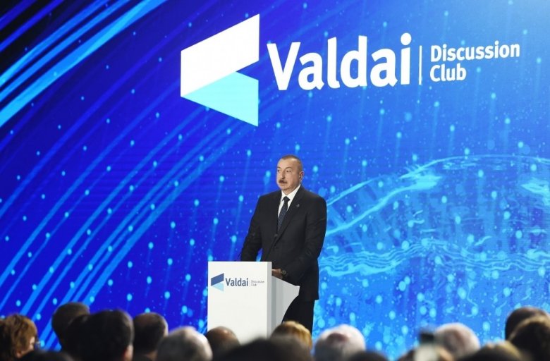 İlham Əliyev “Valday” Beynəlxalq Diskussiya Klubunun plenar sessiyasında çıxış edib