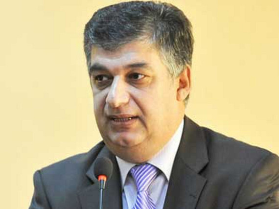 Azərbaycanın bank sistemi köklü şəkildə dəyişdirilməlidir Azərbaycanın bank sistemi köklü şəkildə dəyişdirilməlidir