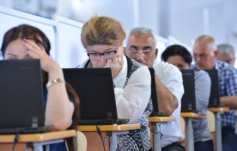 2700 psixoloqu sorğu-sual edəcəklər 2700 psixoloqu sorğu-sual edəcəklər